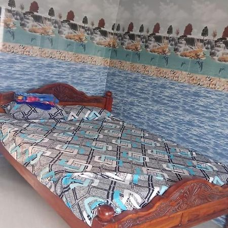 Sri Vasavi Home Stay Tiruvannāmalai Exteriör bild